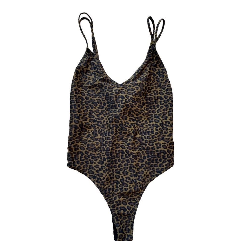 Kendall + Kylie Leopard Cheeky CrissCross Swimsuit - Picture 5 of 14